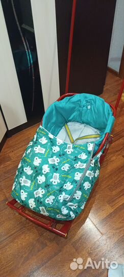 Санки детские с выдвижными колесами