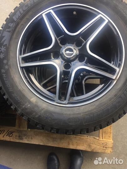 Колеса зимние Michelin R16 на дисках X-Ray
