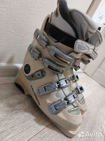 Горнолыжные ботинки salomon женские 24.0