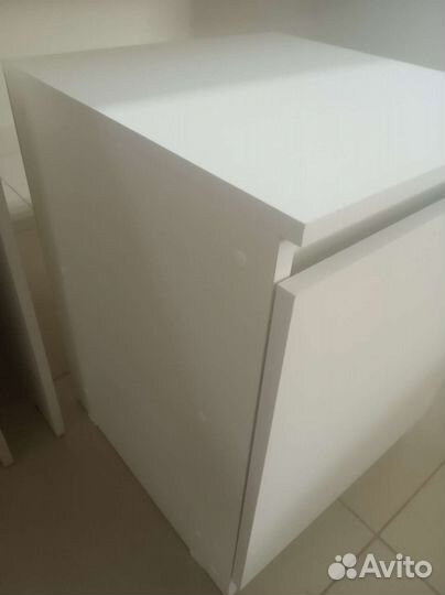 Тумба с дверцей