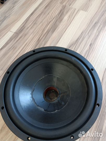 Усилитель с кабелями и сабвуфер без каробки