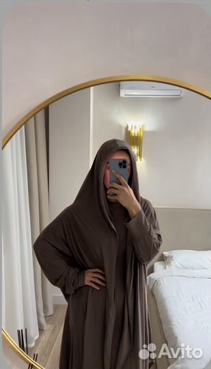 Мантия с капюшоном