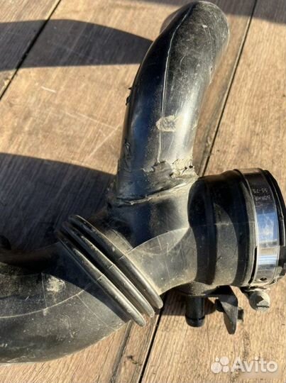 Патрубок дроссельной заслонки Renault Megan 2 1.6