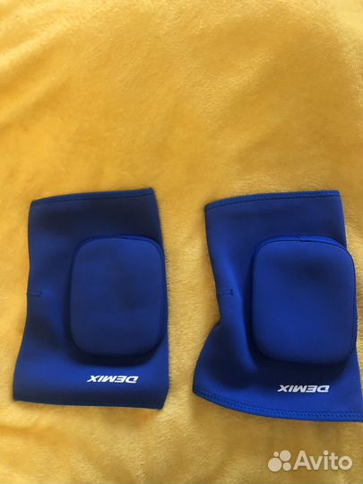 Наколенники