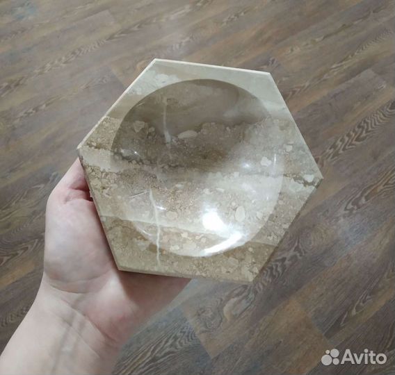 Пепельница новая