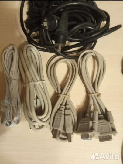 Зарядки на компьютеры, телефоны