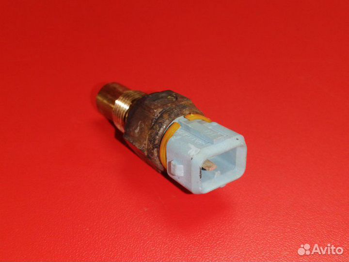 Датчик температуры охлаждающей жидкости Peugeot