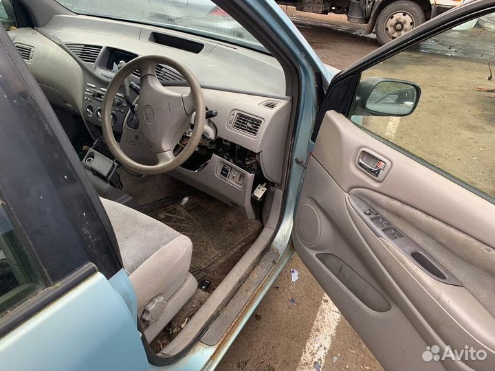 В разборе Toyota Prius 1998 1.5 NZ