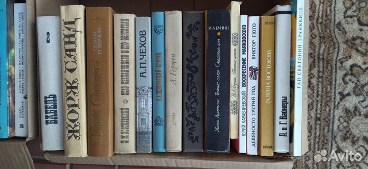 Книги разных жанров