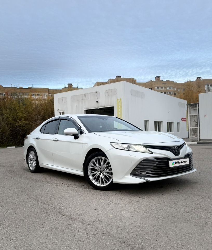 Toyota Camry: фото владельца