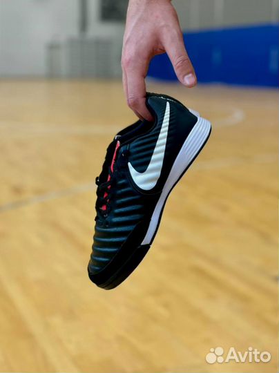 Футзалки Nike Tiempo Legend black