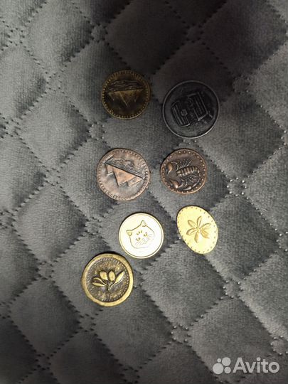 Фишки,монеты