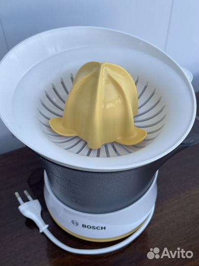 Соковыжималка электрическая Bosch