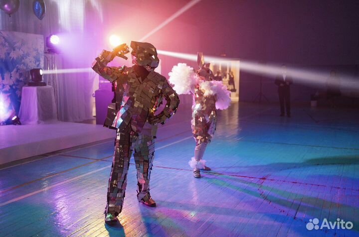 Зеркальное шоу