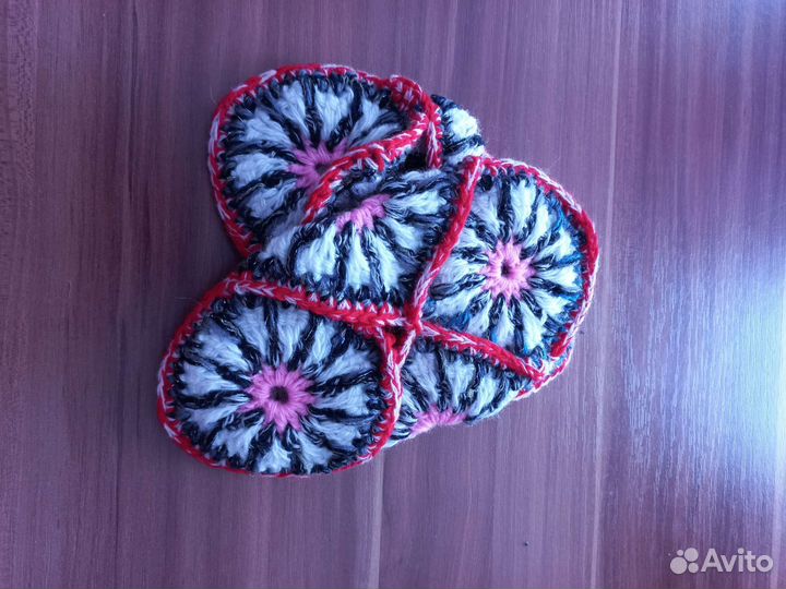 Тапочки и коврики вязаные крючком