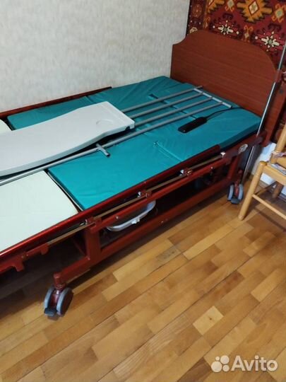 Медицинская кровать с электроприводом DB-11A