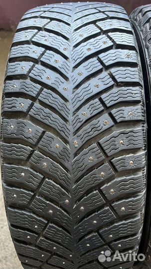 Michelin X-Ice North 4 205/55 R16