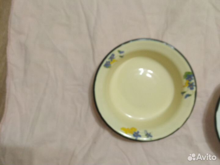 Тарелка эмалированная