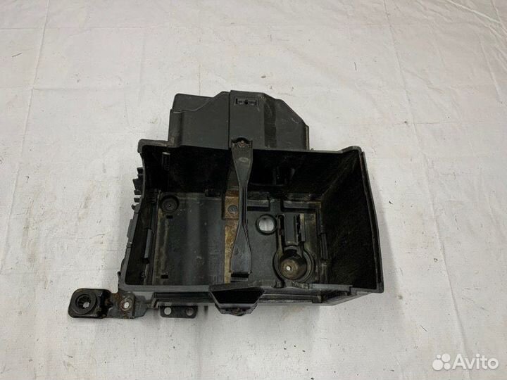 Площадка акб Ford Focus 2 hxdb 2007