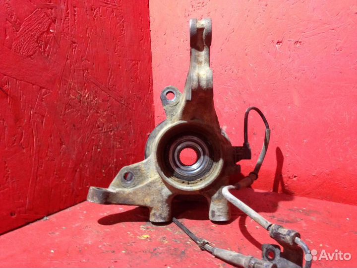 Кулак передний левый Хендай ай 30