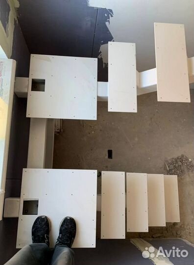 Лестницы г-образные