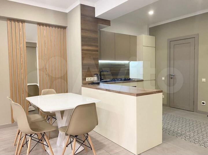 2-к. квартира, 57 м², 2/5 эт.