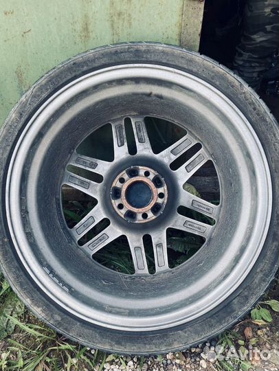 Диски с шинами 245/35 R19 и 275/35 R19 96W