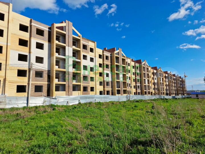 2-к. квартира, 71,4 м², 2/5 эт.