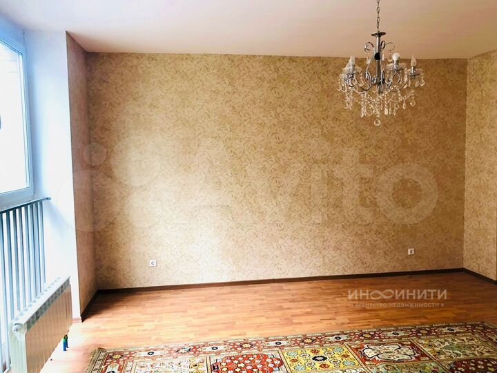 3-к. квартира, 82 м², 14/22 эт.