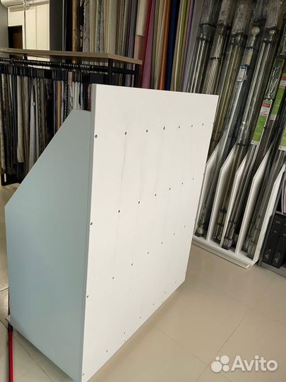 Стелаж для карнизов