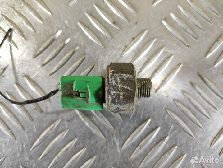 Датчик детонации Daihatsu Atrai 7