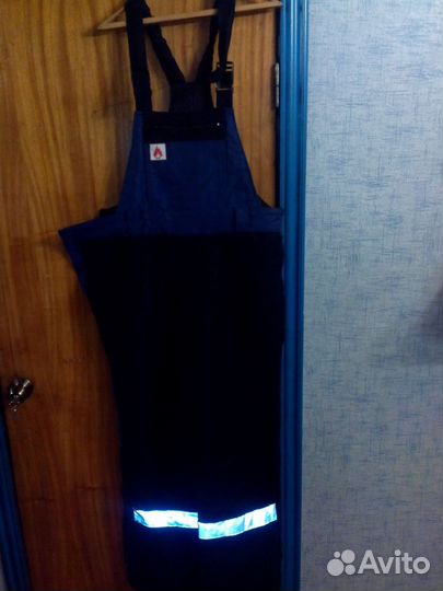 Продаю зимнюю спец одежду сварщика (транснефть)