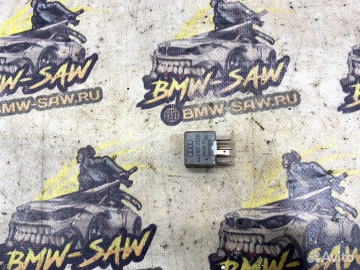 Реле Audi 80 B3 AAD 1991