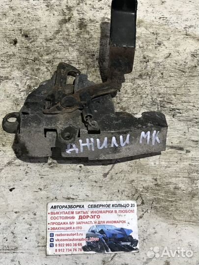 Замок капота Джили мк Geely MK