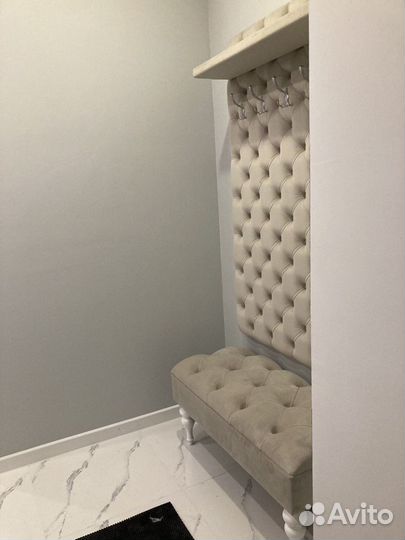 Прихожая банкетка