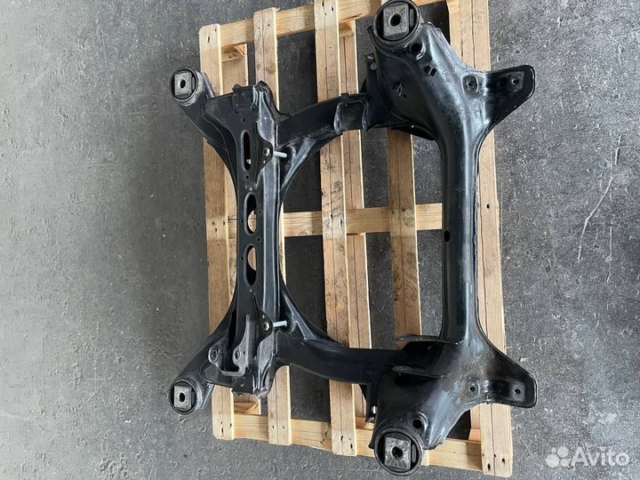 Подрамник передний Porsche Cayenne 958 Touareg NF