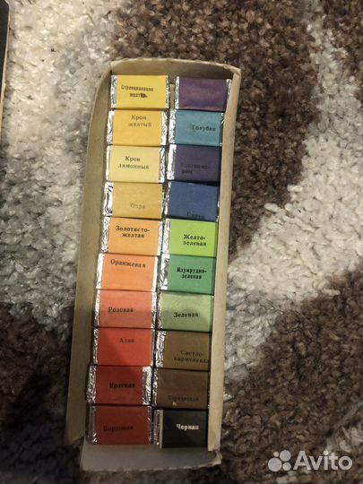 Краски акварельные Спутник