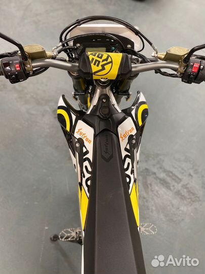 Электромотоцикл surron storm supermoto