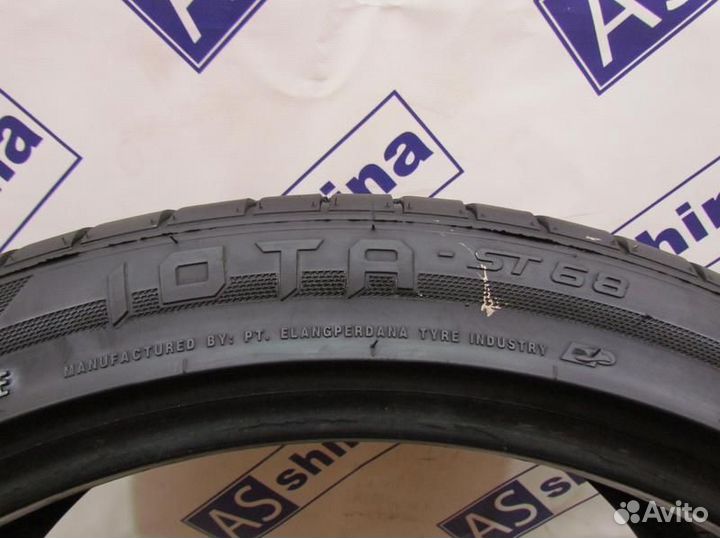 Accelera Iota ST68 275/40 R22 99G