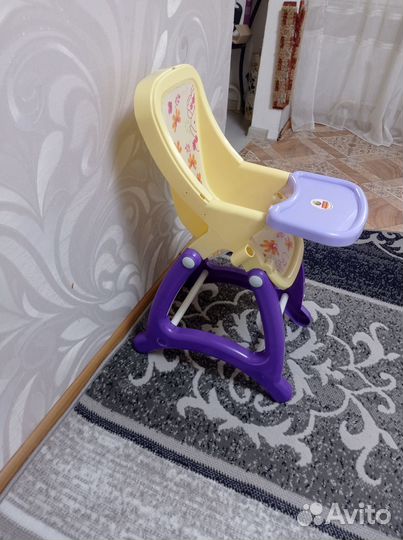 Кукольный стульчик для кормления