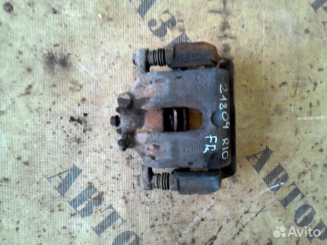 Суппорт передний правый Kia Rio 3 2011-2017