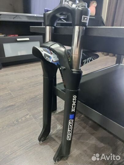 Вилка suntour 29 xcm30