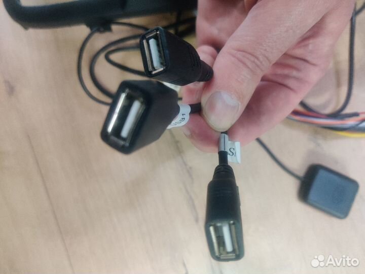 Магнитола Teyes cc2 plus