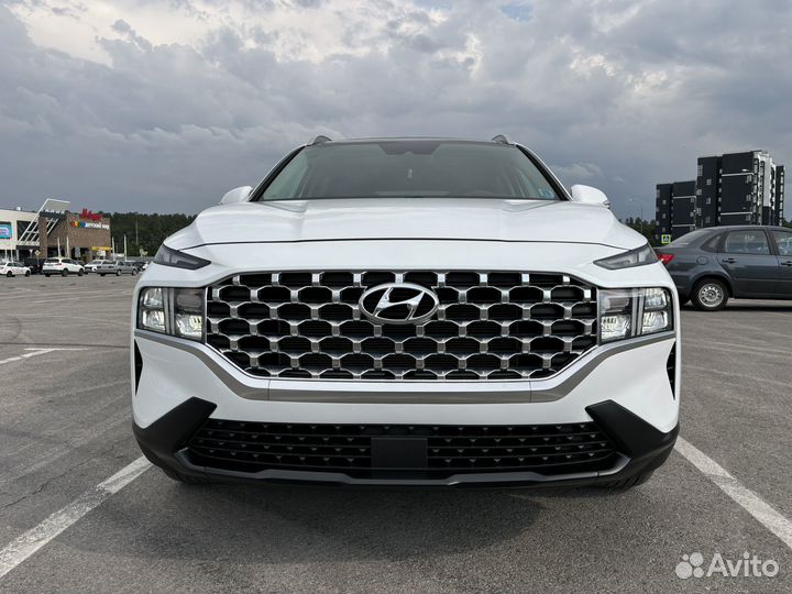 Hyundai Santa Fe 2.5 AT, 2021, 27 000 км