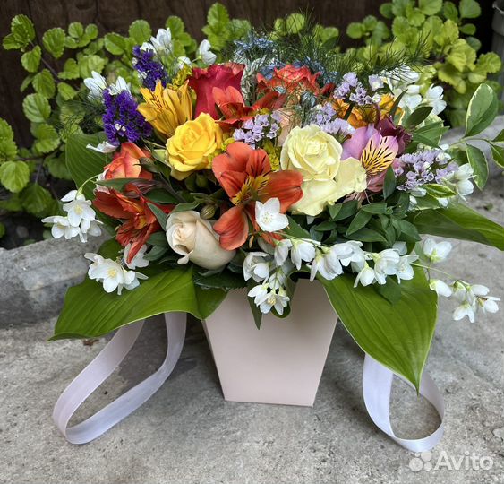 Коробка с цветами