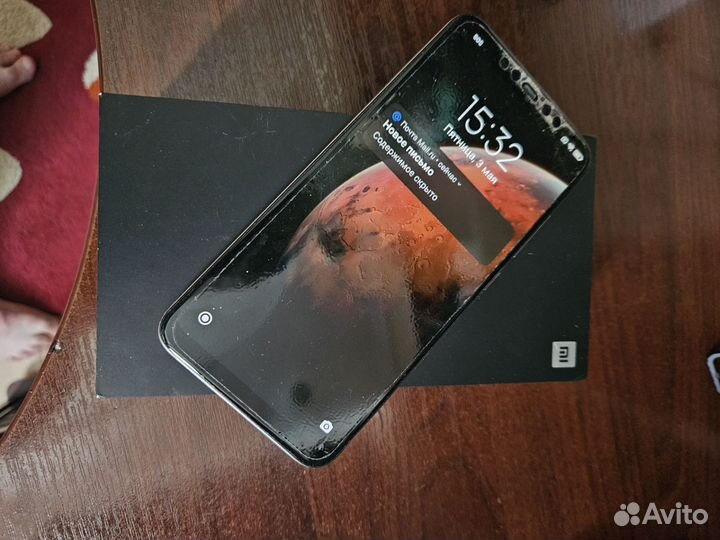 Xiaomi Mi 8, 6/128 ГБ