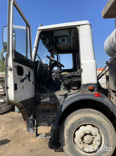 Автобетоносмеситель МАЗ 5516А5, 2011