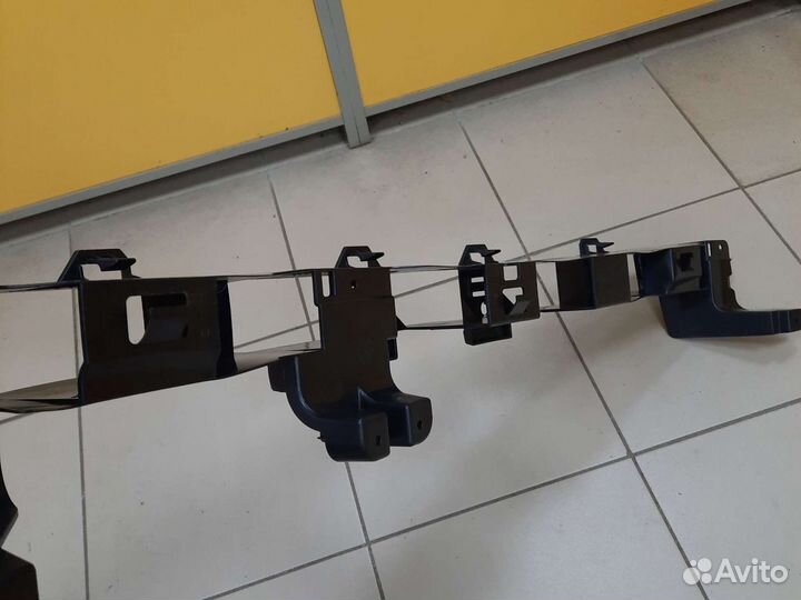 Абсорбер переднего бампера Logan 2018