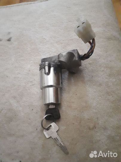 Запчасти для Yamaha fzx 750