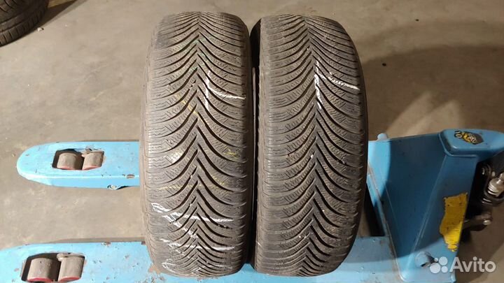 Michelin Alpin 5 215/60 R16 99H